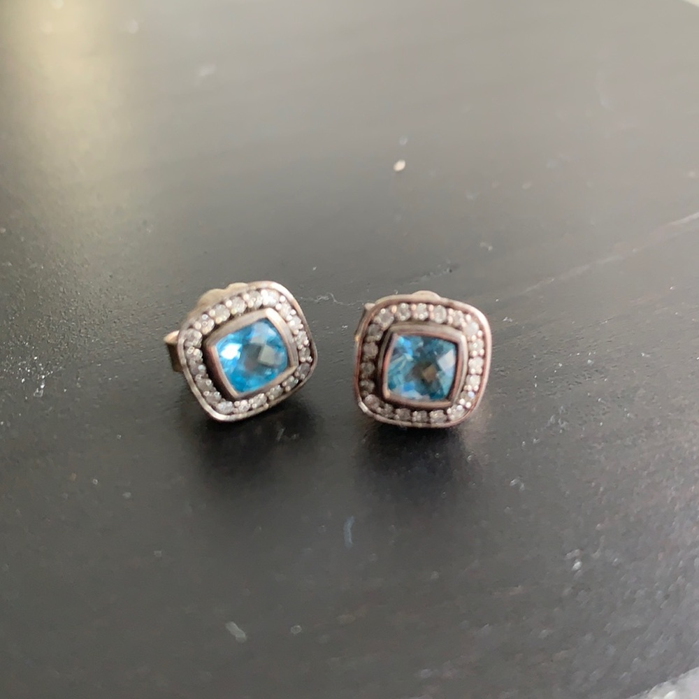 David Yurman beautiful ear rings